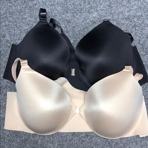 Soma vanishing back bras front hook Sold